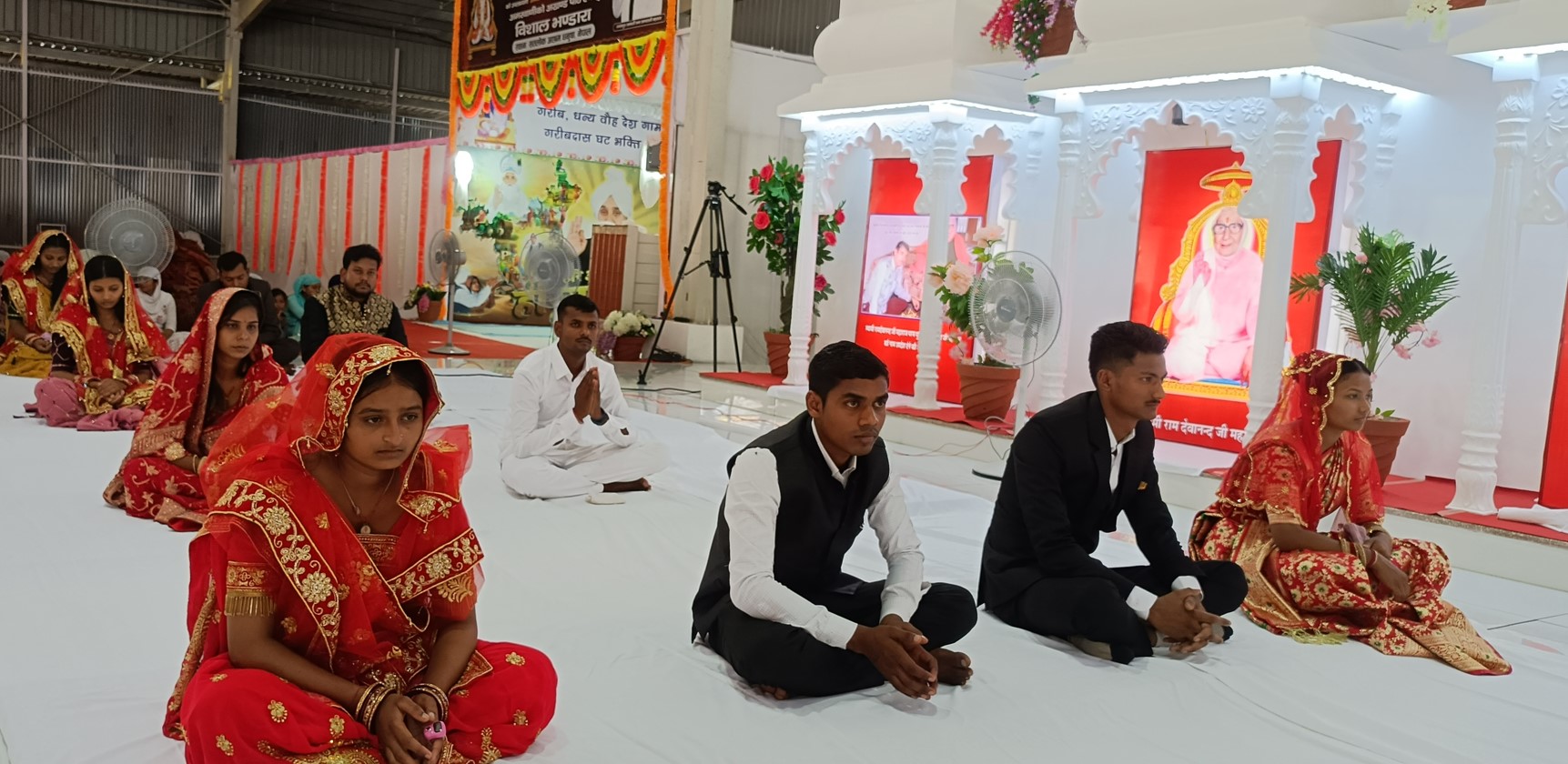 https://www.nepalminute.com/uploads/posts/dowry-free wedding1694264271.jpg